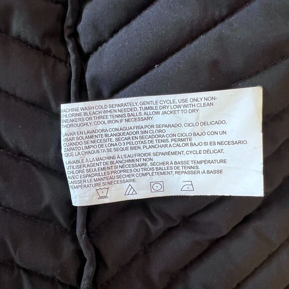 Nautica Womens Red Quilted Puffer Jacket With Black Accents & Zip Front Closure - Picture 10 of 12